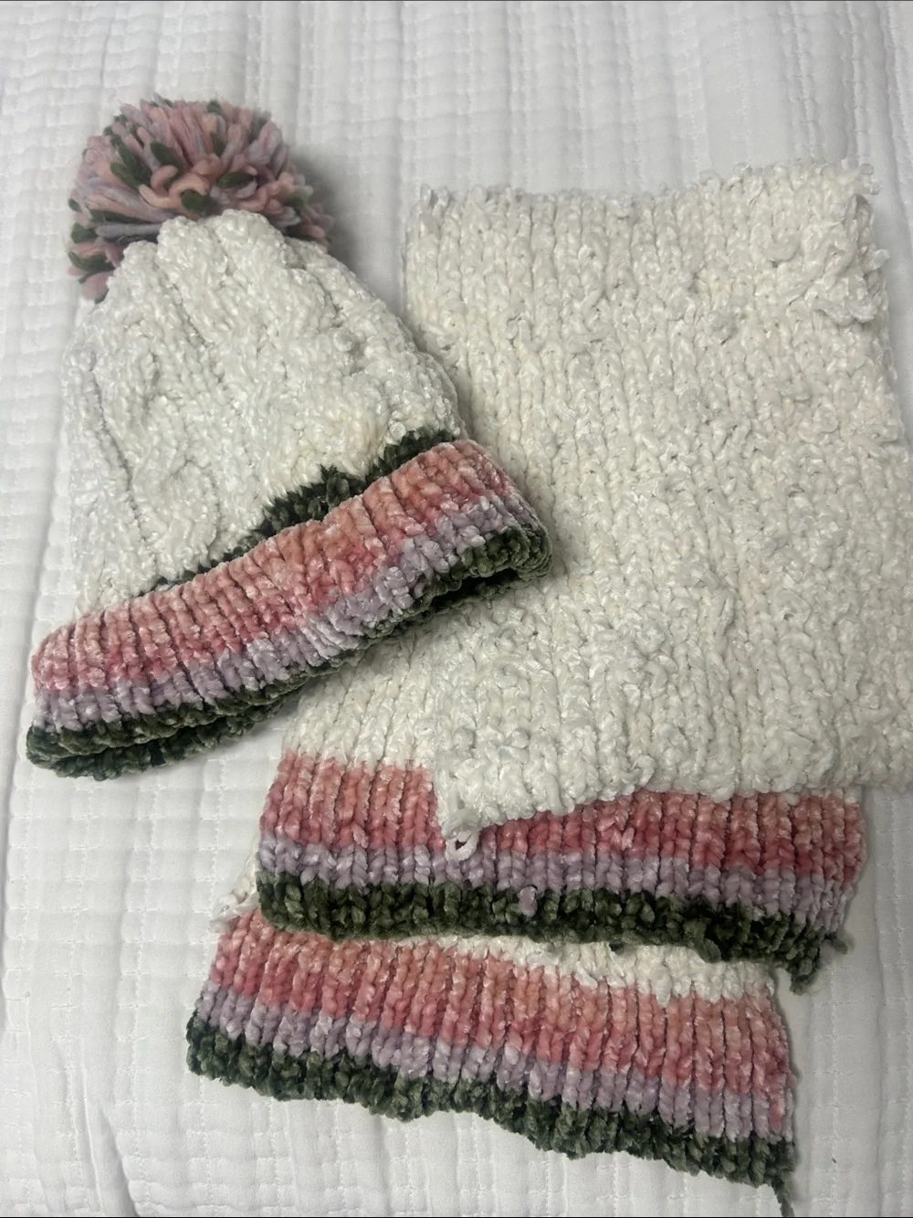 Girls Pom Beanie & Scarf Set